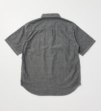 Carica l'immagine nel visualizzatore di Gallery, WORK SHIRTS S/S Black Chambray