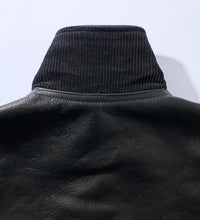 Carica l'immagine nel visualizzatore di Gallery, LEATHER CAR COAT