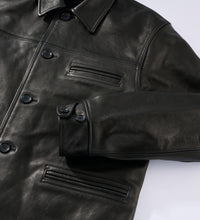 Carica l'immagine nel visualizzatore di Gallery, LEATHER CAR COAT