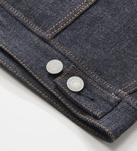 Carica l'immagine nel visualizzatore di Gallery, Giacca di jeans rigida