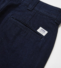 Cargar imagen en el visor de la galería, Indigo Gardens Hunting pants Duck