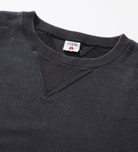 Cargar imagen en el visor de la galería, Camisetas de sudor con cuello redondo usado negro