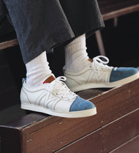 Load image into Gallery viewer, MIZUNO X EDWIN SCHOOL TRAINER WHITE × BLUE