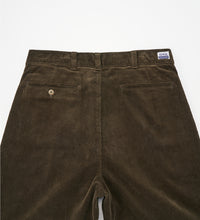 Load image into Gallery viewer, 2TUCK TROUSERS Olive

