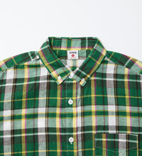 Load image into Gallery viewer, BD SHIRTS S/S Green
