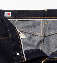 Load image into Gallery viewer, 【Limited】 Edwin Tokyo Harajuku 7th anniversary model 22oz Heavy weight denim “CHO-KATA” jeans

