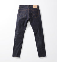 Load image into Gallery viewer, SLIM TAPERED Unwashed 【Length 32 inch】

